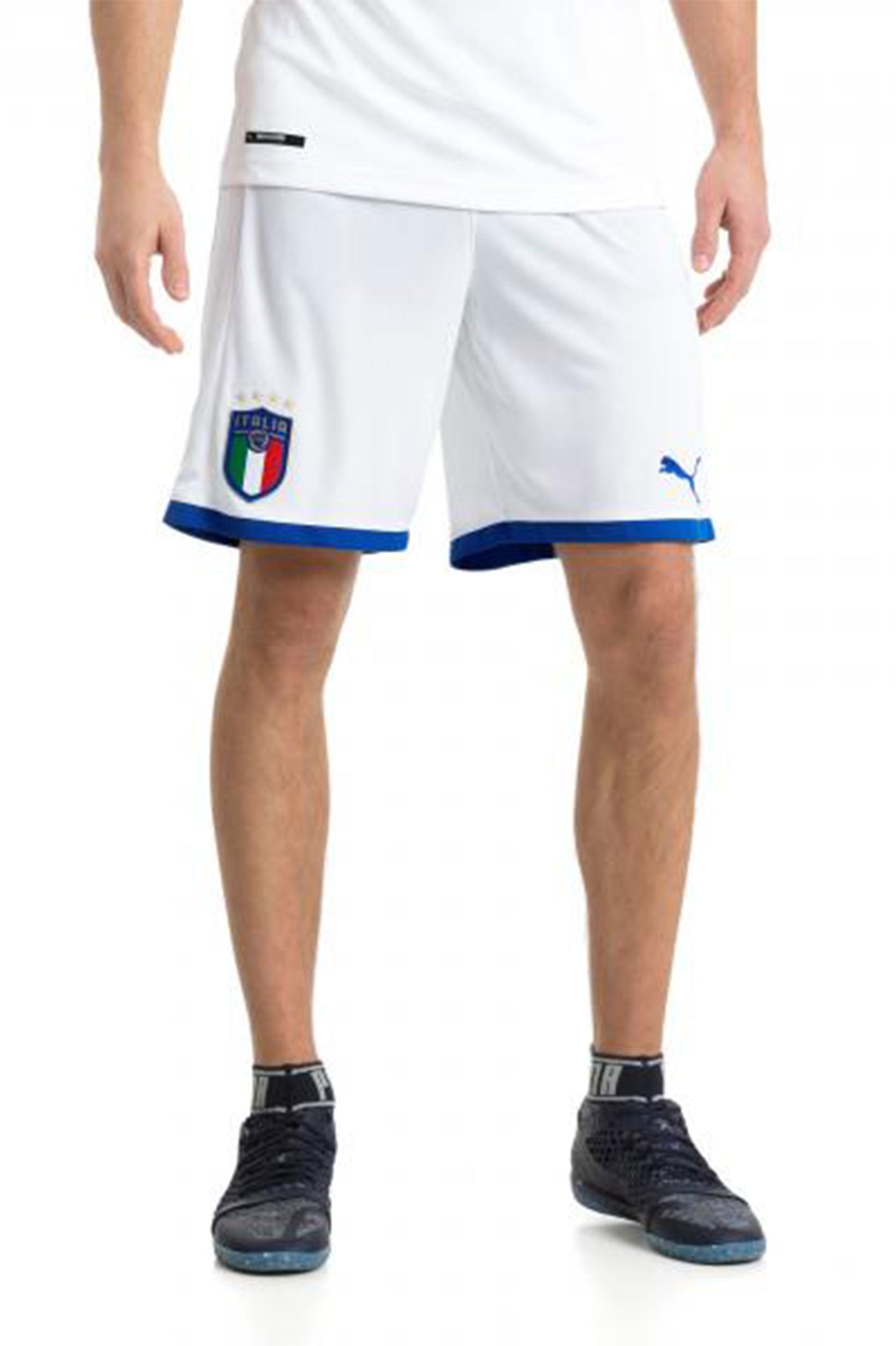 PUMA ELCTRIC BLUE T-SHIRT WITH WHITE SHORTS