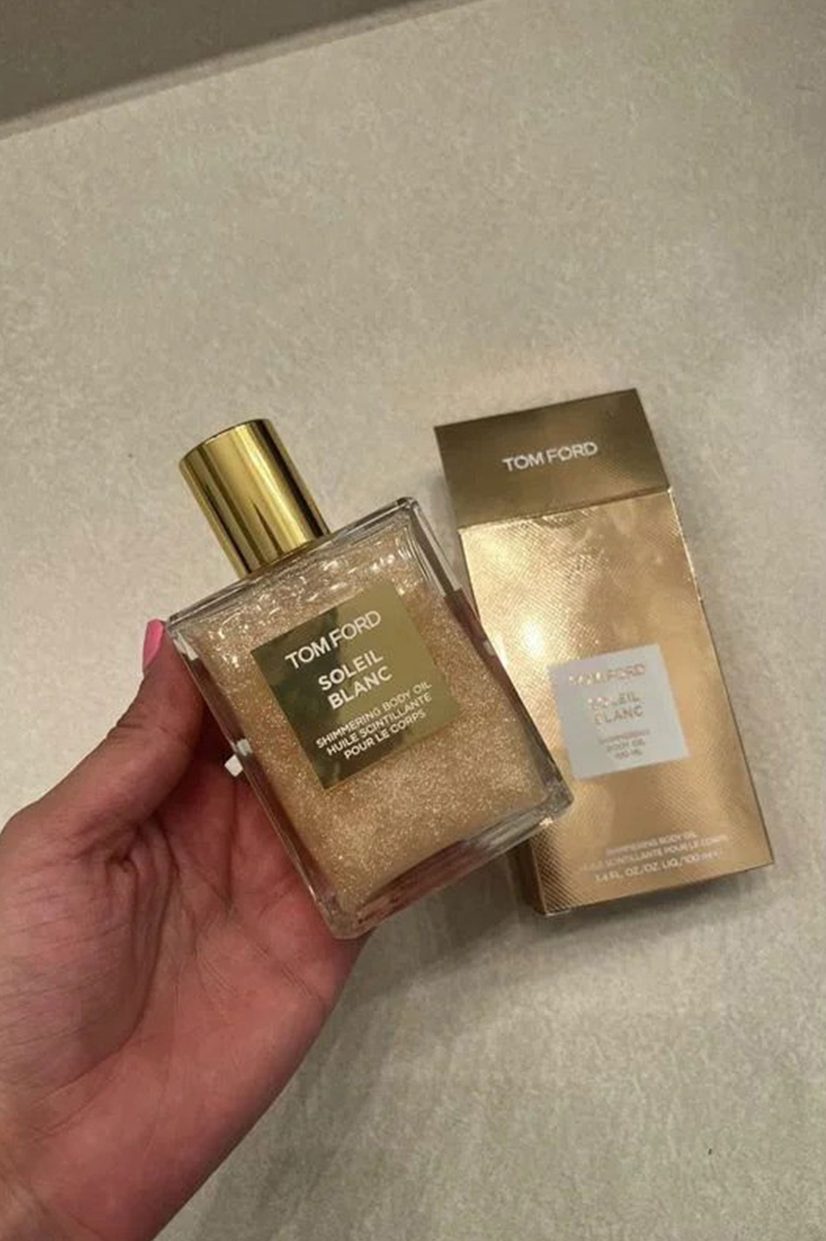 TOM FORD SOLEIL BLANC SHIMMERING BODY OIL